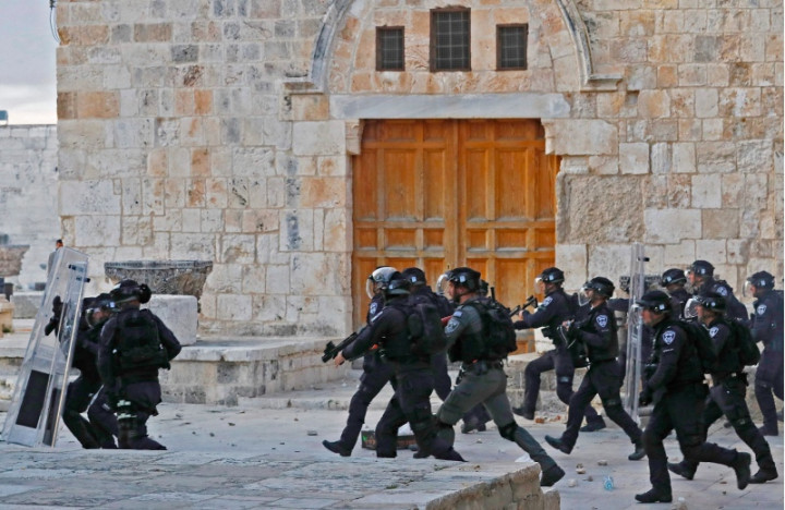 Serangan Baru Polisi Israel Terjadi di Kompleks Masjid Al-Aqsa