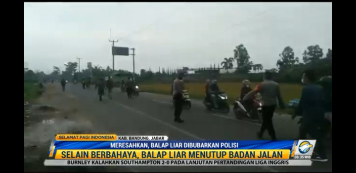 Petugas Tertibkan Aksi Balap Liar di Kabupaten Bandung