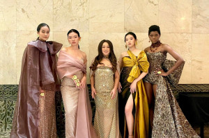 Sukses di IFW, Desainer Indonesia Lenny Hartono Bidik New York Fashion Week