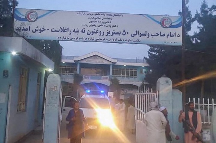 33 Orang Tewas dalam Ledakan di Masjid Afghanistan saat Salat Jumat