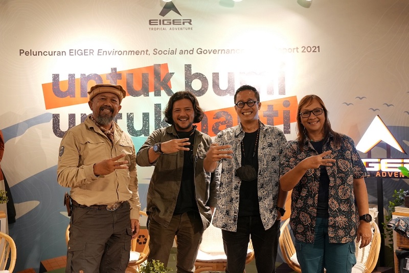 Peluncuran Eiger ESG Report 2021 (kiri-kanan) Galih, Ramon, Harimula, Amalia Yunita. (Foto: Eiger)