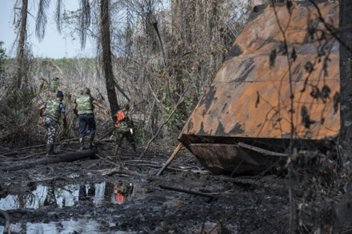 Korban Ledakan di Kilang Minyak Ilegal Nigeria Lampaui 100 Orang