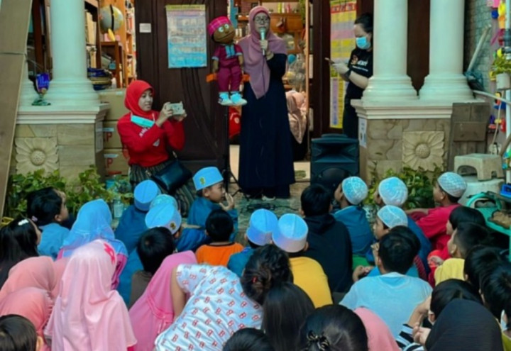 Koin Langit Gandeng Taman Bacaan Kampanyekan Pentingnya Pendidikan Anak