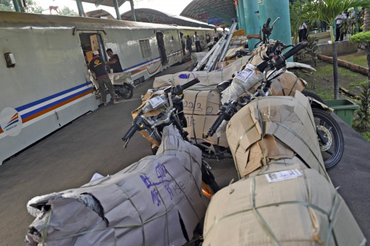 Jangan Mudik Pakai Motor, Kirim Pakai Kereta Gratis!