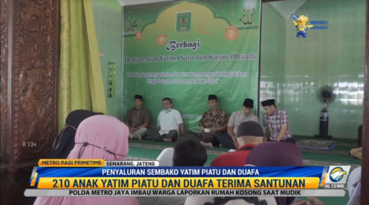 Wali Kota Semarang Salurkan Ratusan Bansos dari Warga untuk Warga