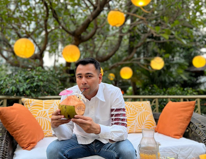 Raffi Ahmad Dekati Desy Ratnasari Setelah Putus dari Yuni Shara, tapi Ditolak!