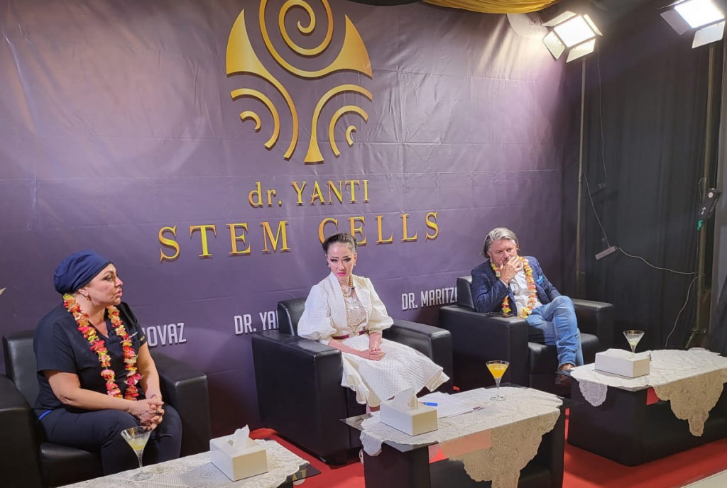 dr. Yanti bersama CEO Global Stem Cell Group, Benito Novas (Foto: instagram)