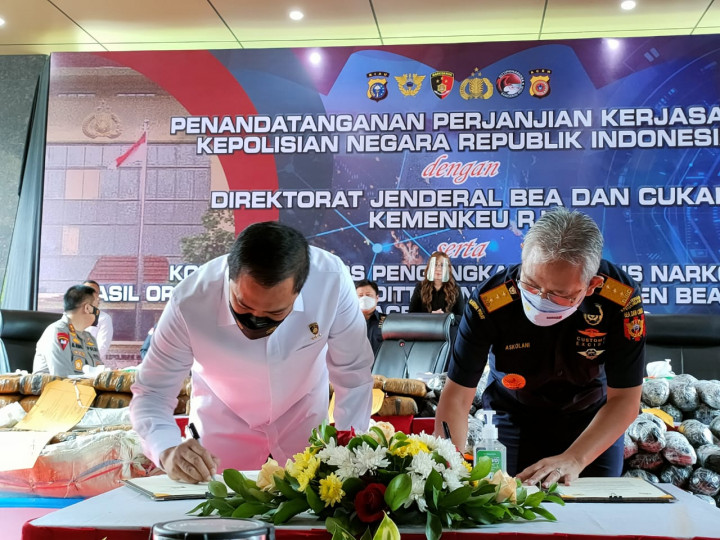 Teken MoU, Bareskrim-Bea Cukai Awasi Ekspor CPO