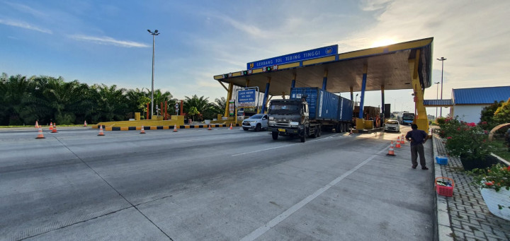 Volume Kendaraan di Tol Luar Jawa Meningkat