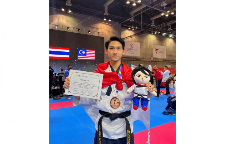 Mahasiswa Undip Sabet Perunggu di Kejuaraan Dunia Taekwondo