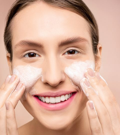 Ini lho kriteria sabun cuci muka yang ideal untuk kulit sehat. (Foto: Ilustrasi/Pexels.com)