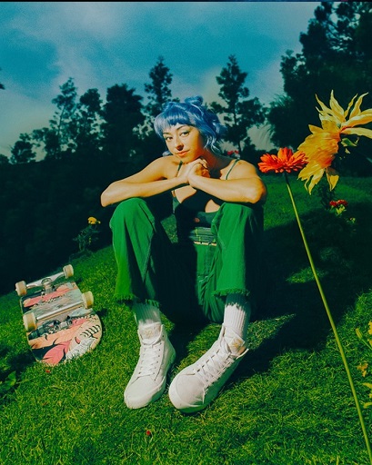 Lihat Lebih Dekat Sepatu Signature Vans x Pemain Skateboard Lizzie Armanto