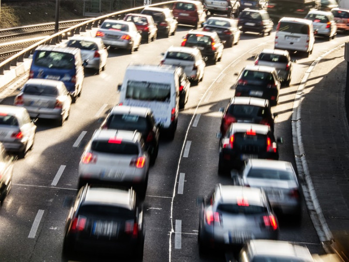 Mulai Landai, Kendaraan Bandung-Jakarta Bisa Lewat Tol