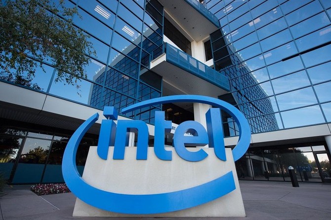Intel Prediksi Kinerja Keuangan Terganggu Ketidakpastian Rantai Pasokan