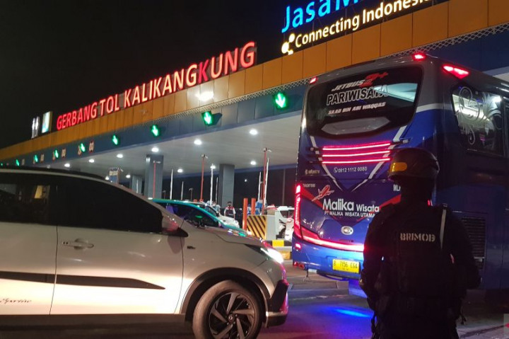 Tol Cikampek-Kalikangkung Kembali Berlaku <i>One Way </i> Hingga Besok Pagi
