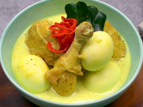 Resep Opor Ayam Telur, Menu Wajib Saat Lebaran