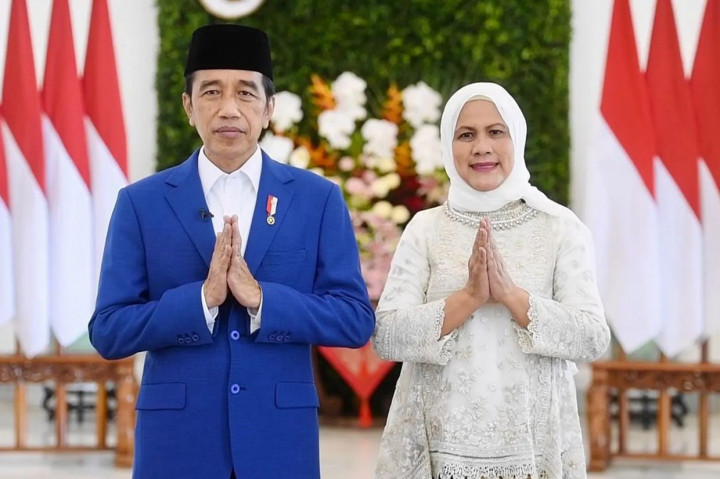 Jokowi dan Iriana Ucapkan Selamat Idulfitri 1443 Hijriah
