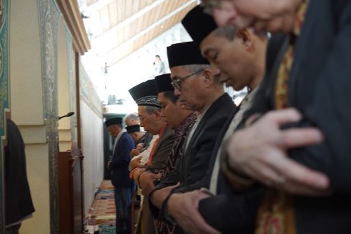 Setelah 2 Tahun Pandemi, WNI di Belanda Bisa Salat Id di Masjid Indonesia