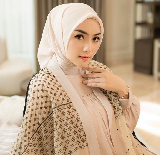 Ciki mengaku tengah menggandrungi olahraga poundfit. (Foto: Dok. Instagram/@citraciki)