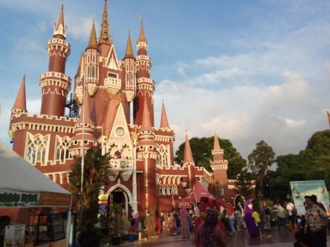 Ingin Liburan ke TMII? Ini Daftar Wahana yang Dibuka dan Cara Beli Tiketnya