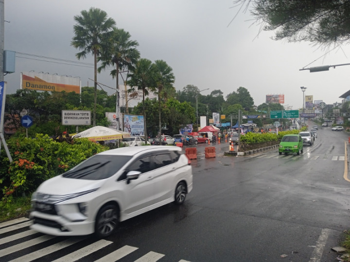 Polres Bogor Berlakukan Sistem <i>One Way</i> Arah Jakarta