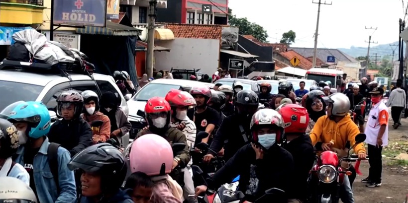 Kemaceran jalur Cihaur, Majalengka, Jawa Barat, Kamis, 5 Mei 2022. Dokumentasi/ Metro TV