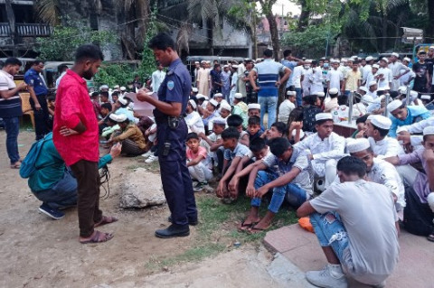 Rayakan Idulfitri di Pantai, Polisi Bangladesh Tahan 450 Pengungsi Rohingya