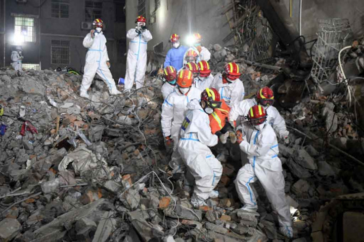 Update: Korban Meninggal Runtuhnya Gedung Tiongkok Naik jadi 53 Orang