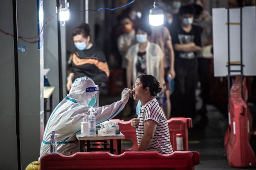 Coba 'New Normal', Shanghai Siapkan 9.000 Stasiun Pengujian Covid