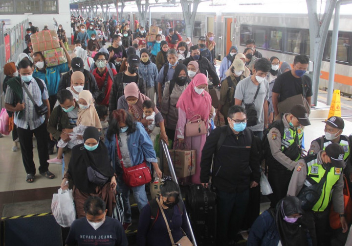 KAI: Hampir 40 Ribu Pemudik Balik ke Jakarta Via Kereta Api