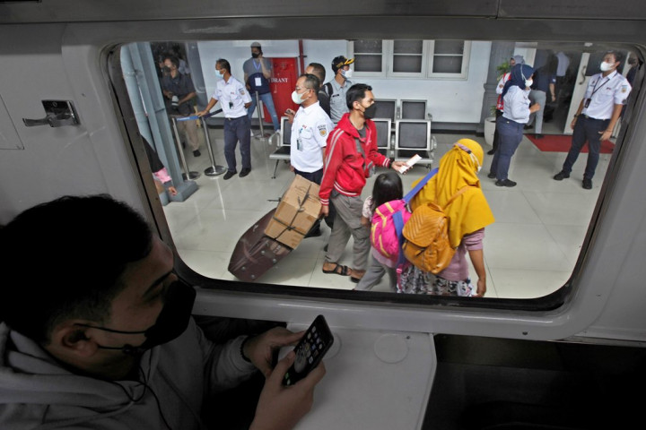 Keberangkatan Penumpang Kereta Api dari Jakarta Masih Tinggi