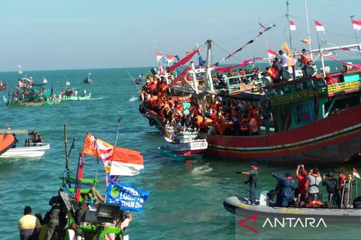 Setelah 2 Tahun, Tradisi Larung Kepala Kerbau Dibuka untuk Umum