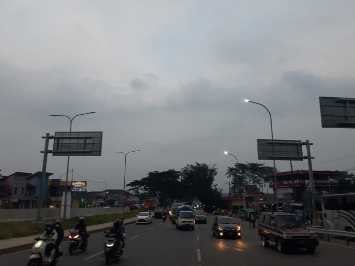 Volume Kendaraan Arus Balik Via GT Cileunyi Meningkat 47,99%