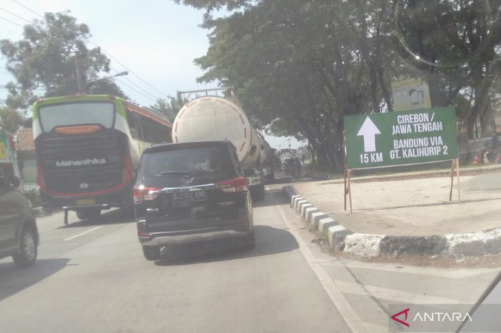 Imbas <i>One Way</i>, Semua Gerbang Tol di Kabupaten Karawang Ditutup