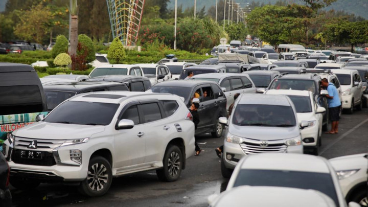 Pelabuhan Ulee Lheue Padat, Polisi Siagakan Personel