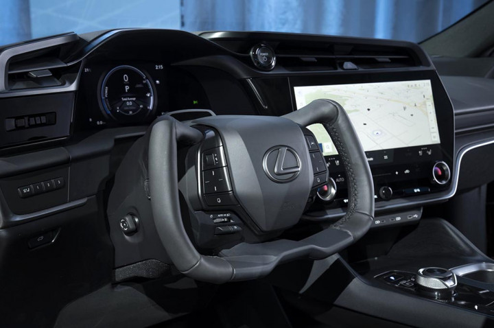 OMG, Setir Lexus Tanpa Sistem Mekanikal