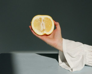Vitamin C Mampu Tingkatkan Memori, Pengaturan Mood dan Fungsi Kognitif
