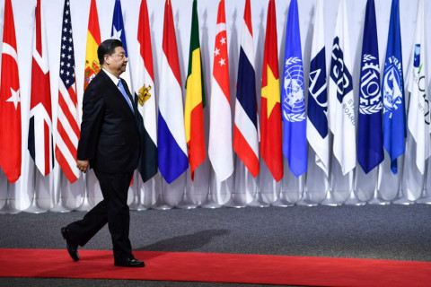 Cara Presiden Tiongkok Bikin Ekonomi Negaranya Tetap <i>Ngebul</i>