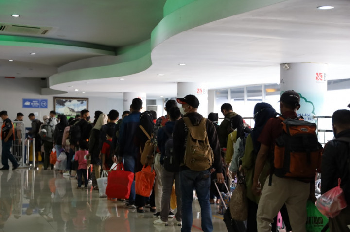 Jumlah Penumpang Arus Balik di Wilayah Pelabuhan Pelindo 4 Naik 319%