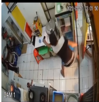 Tangkapan layar pelaku pencurian ponsel di Bogor. Istimewa