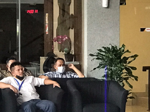 Andi Arief Penuhi Panggilan KPK