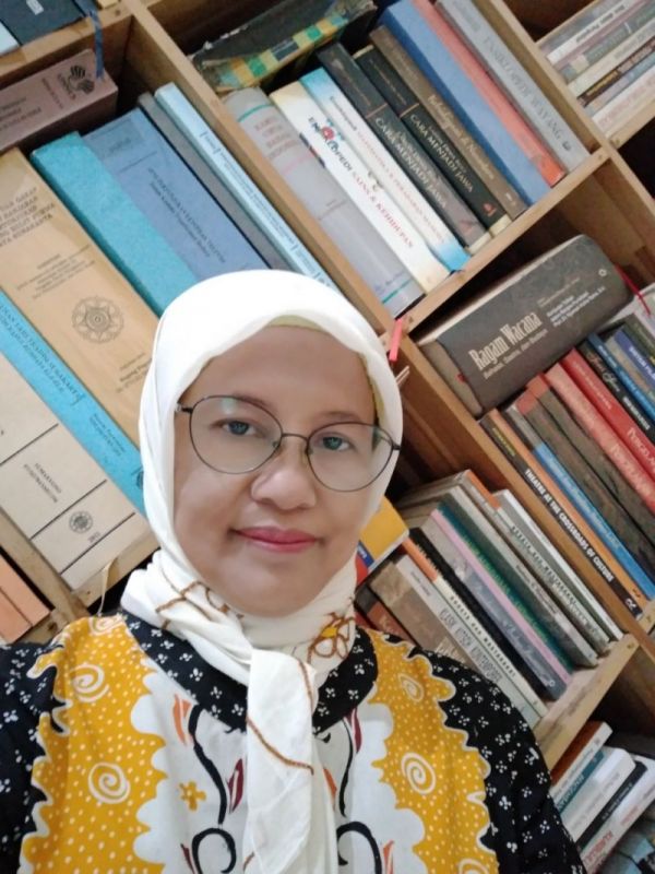 Tak Lelah Terus Riset dan Kembangkan Wayang Topeng Jatiduwur, Dosen Unesa Diganjar Penghargaan