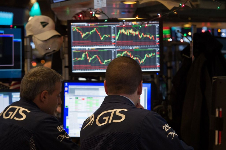Wall Street Beragam, Nasdaq dan SP 500 Kompak <i>Rebound</i>