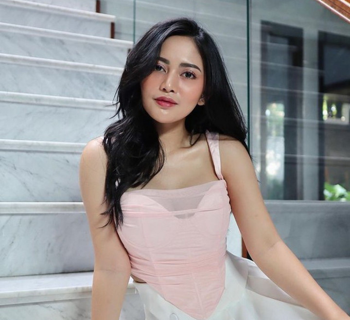 Disebut Onadio Leonardo 'Selebgram Sampah', Ini Reaksi Rachel Vennya