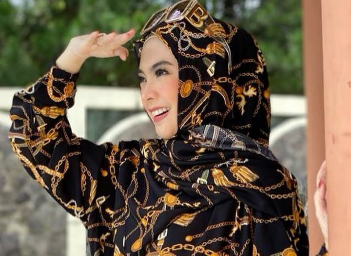 Awalnya Menentang, Ingrid Kansil Bersyukur Ayahnya Ikut Jadi Mualaf