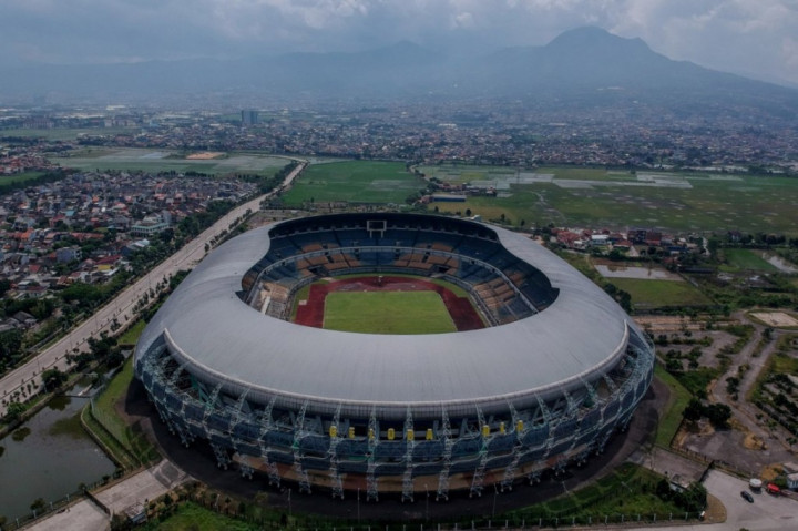 Agar Tak Mangkrak, Stadion GBLA Dikelola Harus Profesional