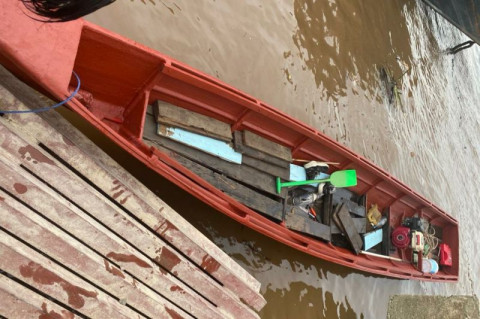 Polisi Buru Perampok Kapal Bersenpi di Sungai Kapuas