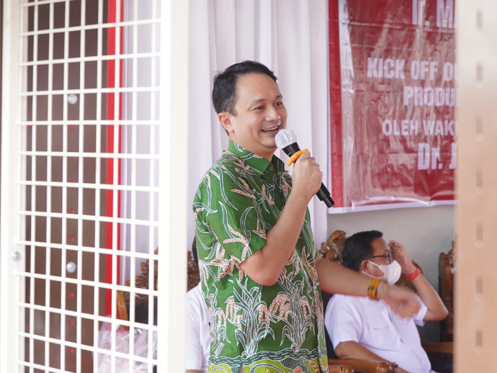 Dorong UMKM Masuk Platform Digital, Wamendag Resmikan Warung Digital