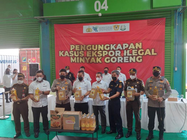 Ini Cara Eksportir Mengelabui Ekspor 8.000 Liter Minyak Goreng ke Timor Leste