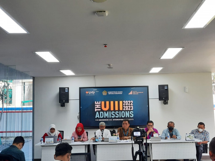 UIII Buka Pendaftaran Mahasiswa Baru, Ada Jalur Beasiswanya <i>Loh</i>!